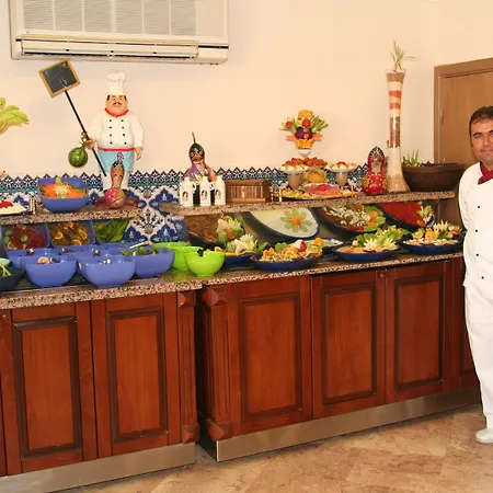 Elysee Station touristique 3*