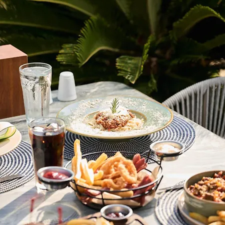 Elysee Semesteranläggning (resort) 3*