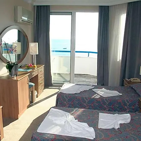 Resort Elysee 3*