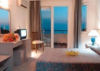 Elysee Resort 3*